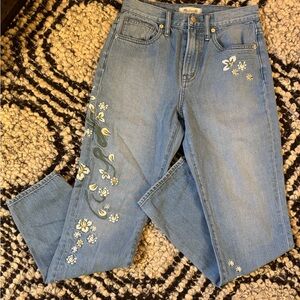 Madewell Perfect Vintage Jean Embroidered flowers